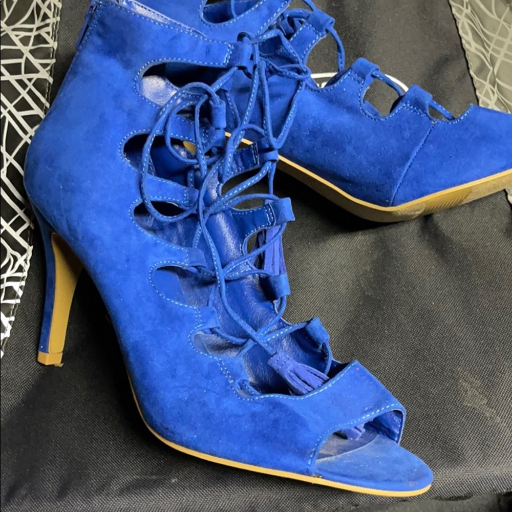 Nine West Blue heels,